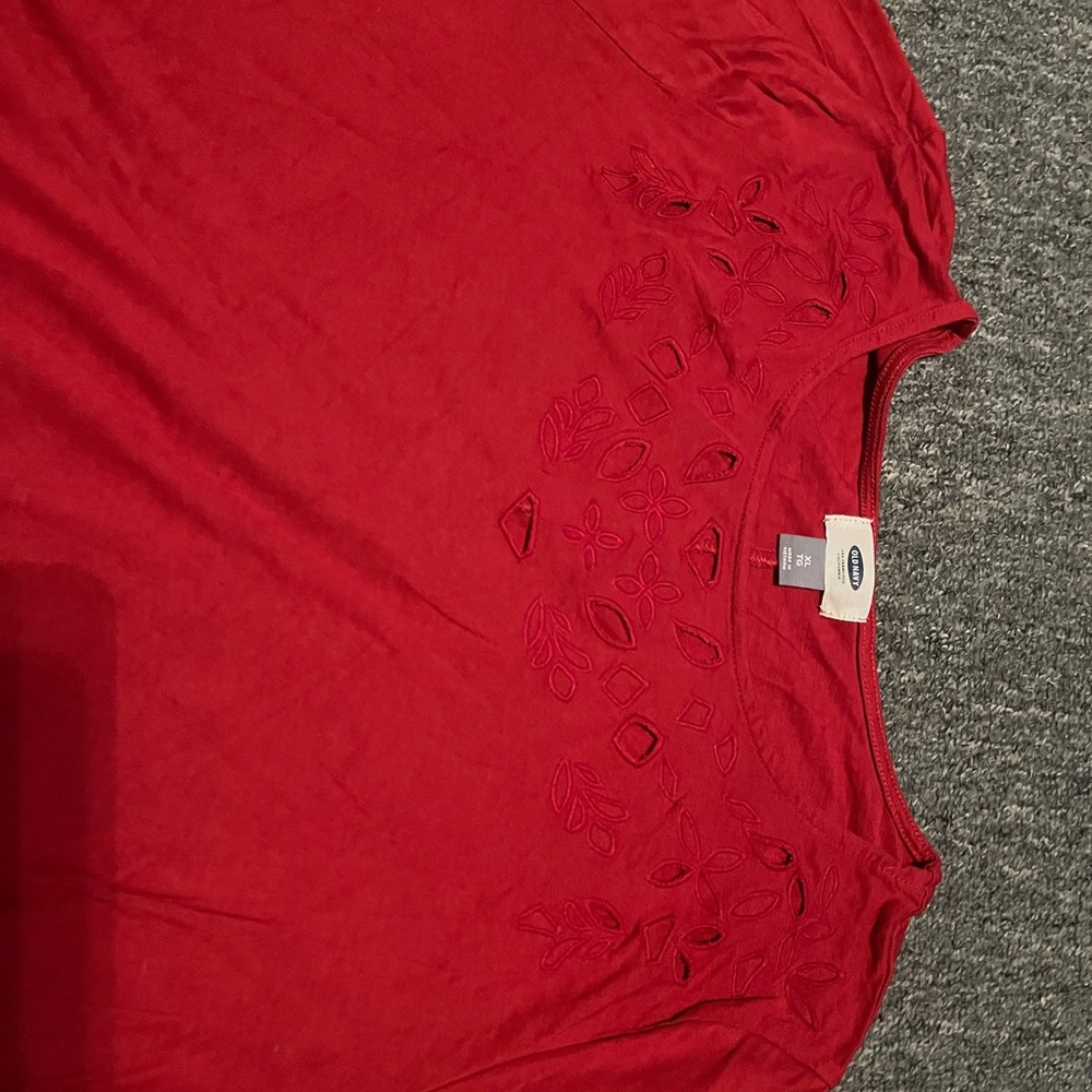 Red blouse - Picture 3 of 3
